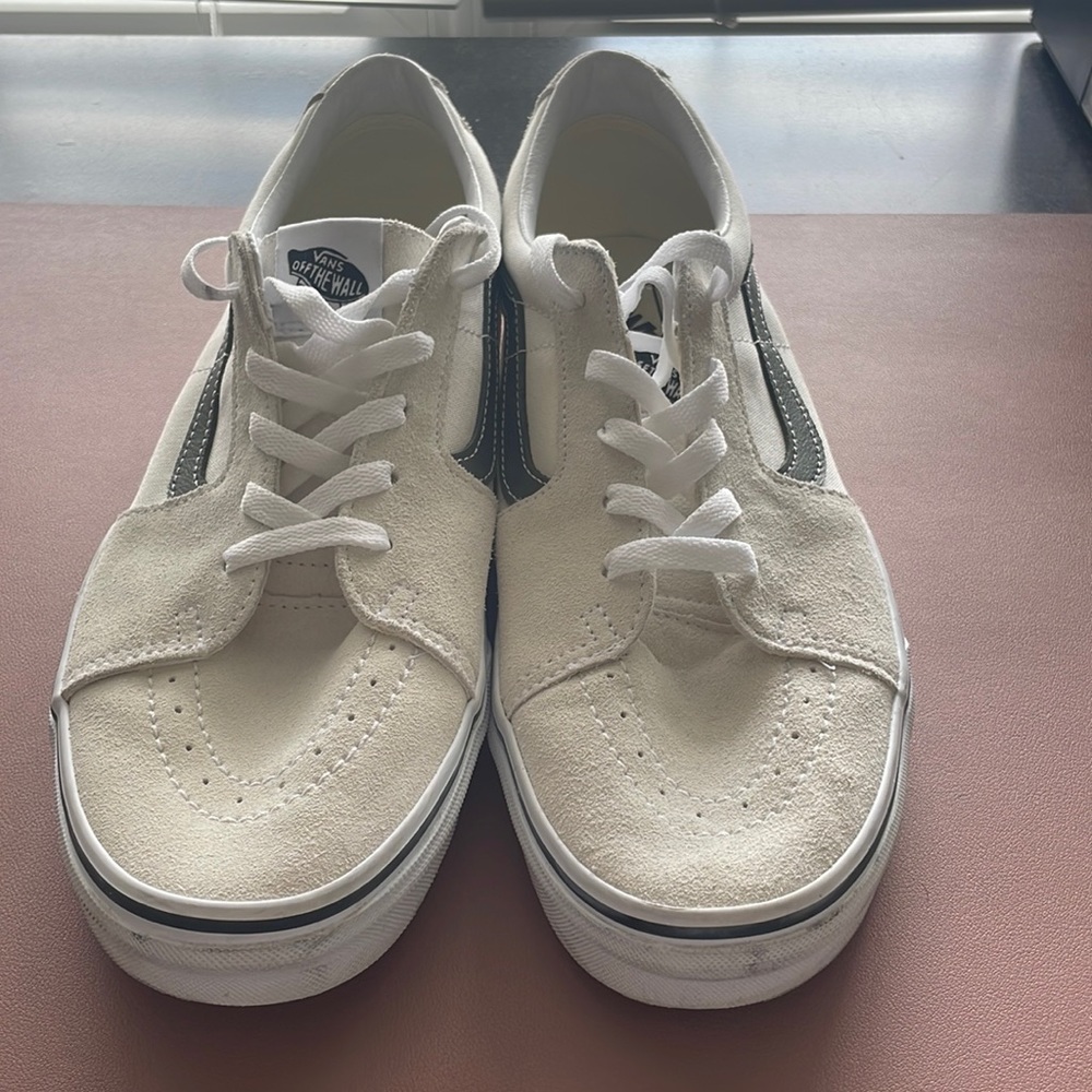 Men’s Cream/Hunter Vans